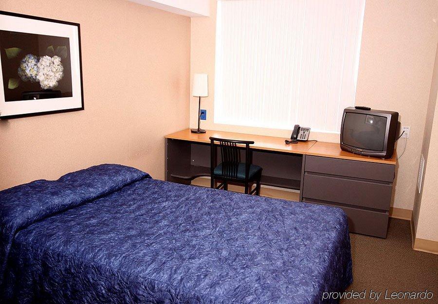 Residence & Conference Centre - Ottawa West Luaran gambar